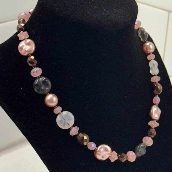 Pretty Pink and Brown Beaded Choker - Picture 3 of 6